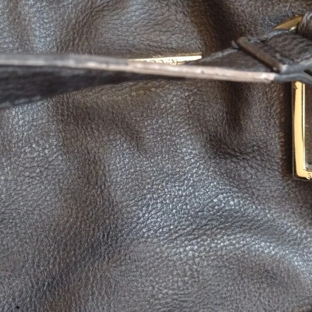 Cute/ Large Steve Madden Bag